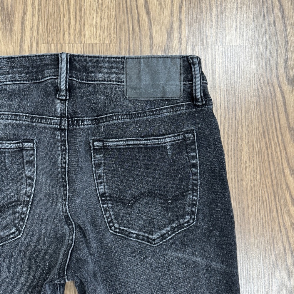 American Eagle Jeans Mens 30x30 Black Slim Low Rise Distressed Ripped Dark Denim - Picture 8 of 16